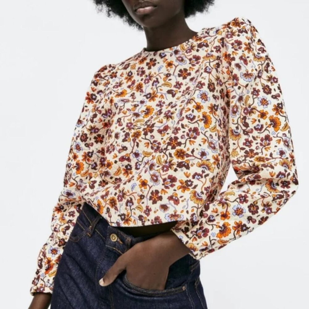 EUC Zara Ecru Floral Print Long, Puff Sleeve Quilted Crop Top